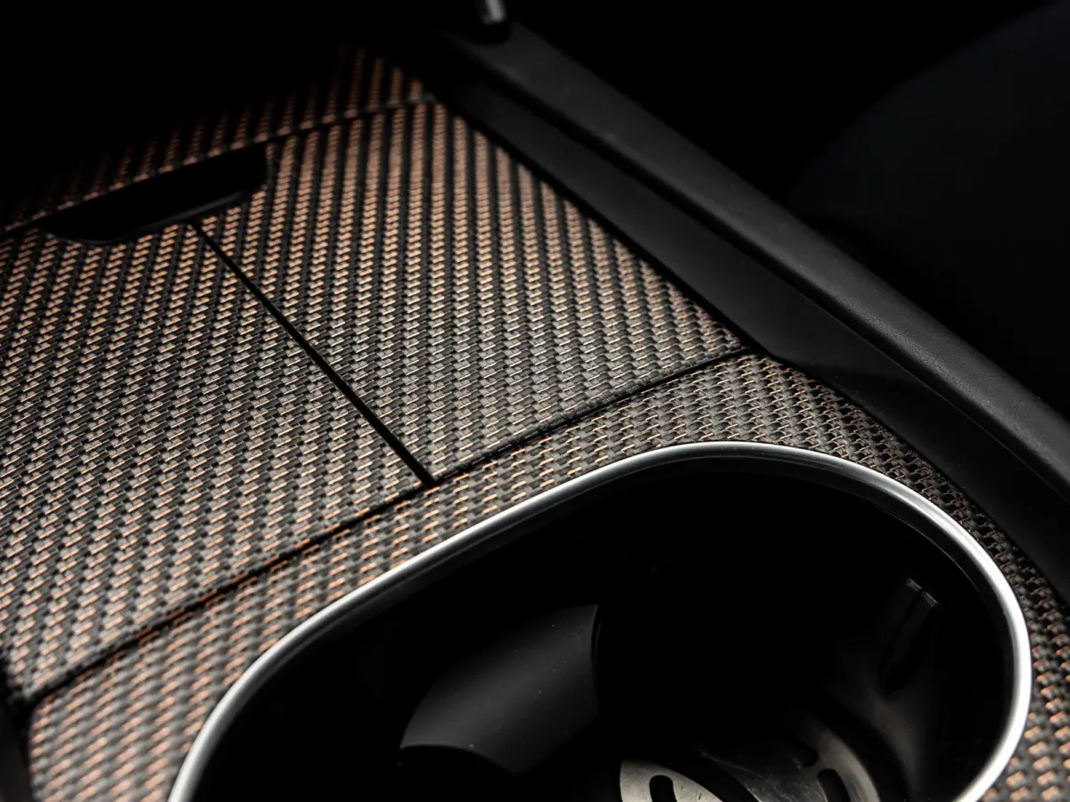 AWD Folgore 92.5 kWh | 760 PK | Stoel- en Stuurverwarming | 360° Camera | Luchtvering | Sonus Faber Audio |