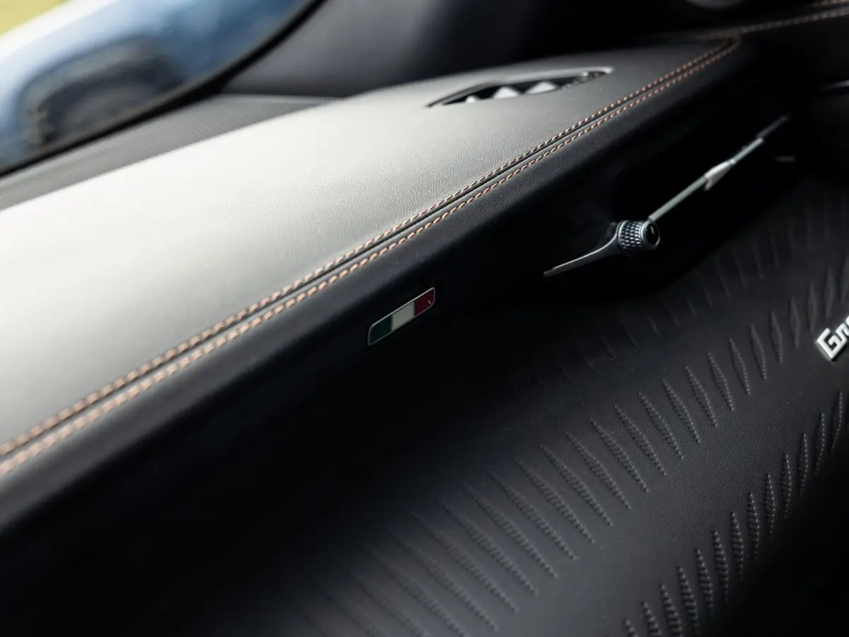 AWD Folgore 92.5 kWh | 760 PK | Stoel- en Stuurverwarming | 360° Camera | Luchtvering | Sonus Faber Audio |