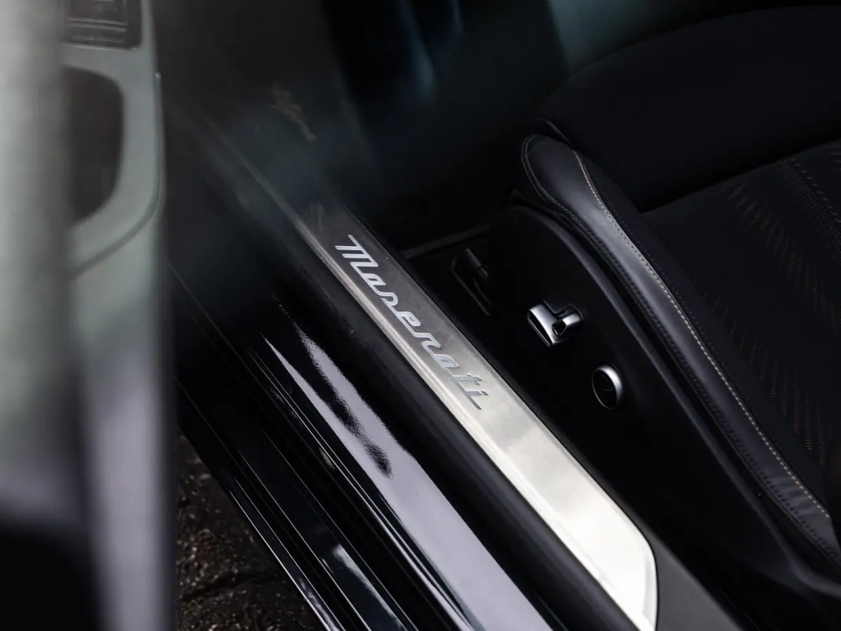 AWD Folgore 92.5 kWh | 760 PK | Stoel- en Stuurverwarming | 360° Camera | Luchtvering | Sonus Faber Audio |