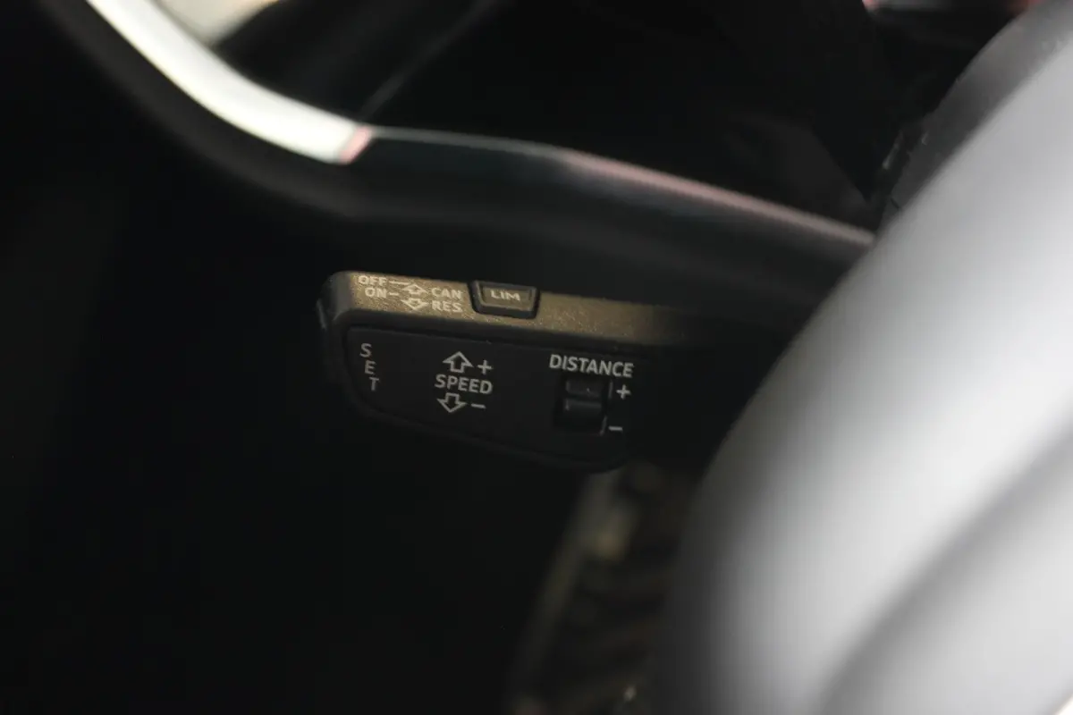 35 TFSI S-Line 1e eigenaar | Pano | B&O | Carplay | Alcantara | Navi | Adapt. Cruise | 20" LMV | PDC V+A