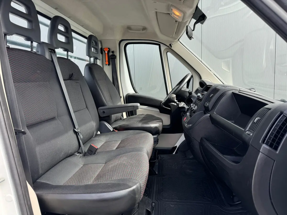 333 2.0 BlueHDI L2S * Pickup * Airco * Bijrijdersbank *