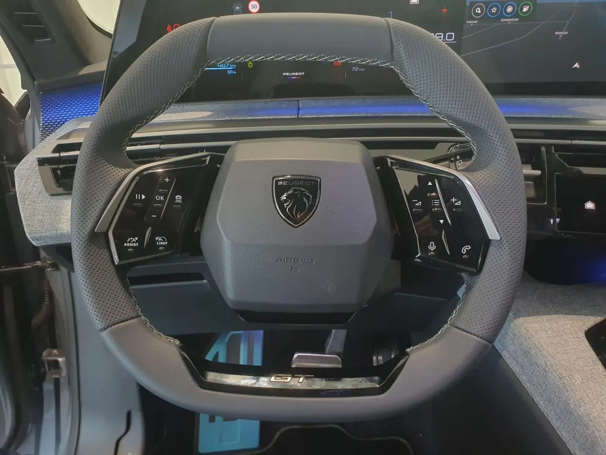 GT 73 kWh | 360 graden camera | Voorstoelen verwarmd | Climate control | Apple Carplay/Android Auto