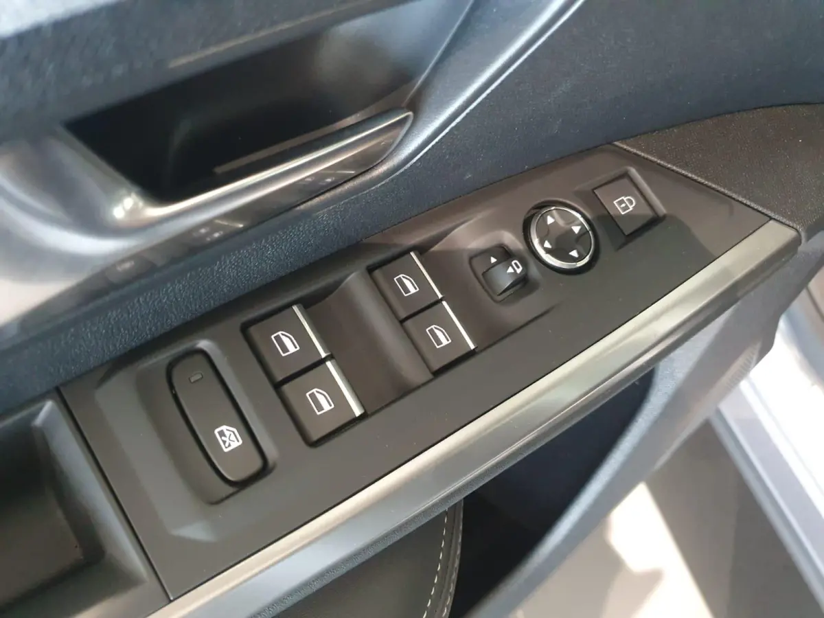 GT 73 kWh | 360 graden camera | Voorstoelen verwarmd | Climate control | Apple Carplay/Android Auto