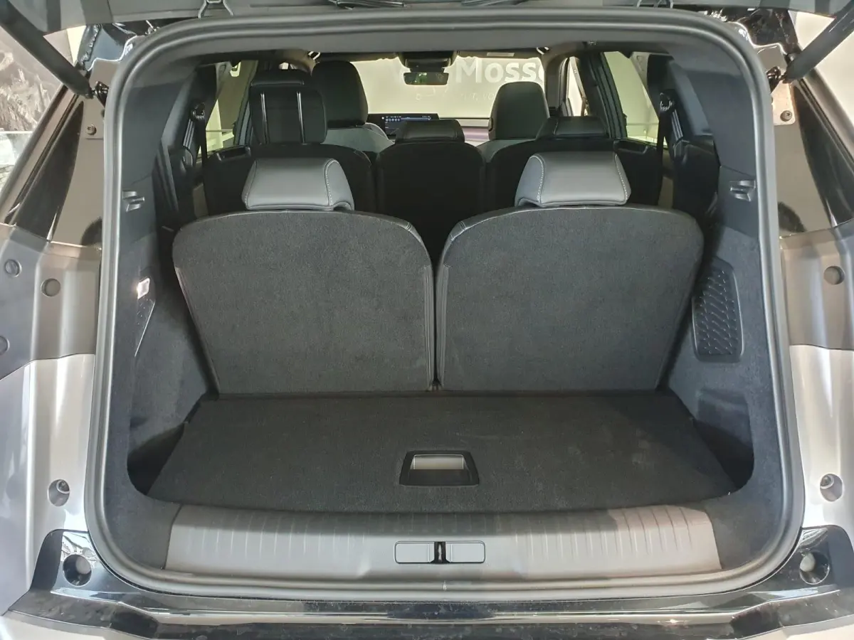 GT 73 kWh | 360 graden camera | Voorstoelen verwarmd | Climate control | Apple Carplay/Android Auto