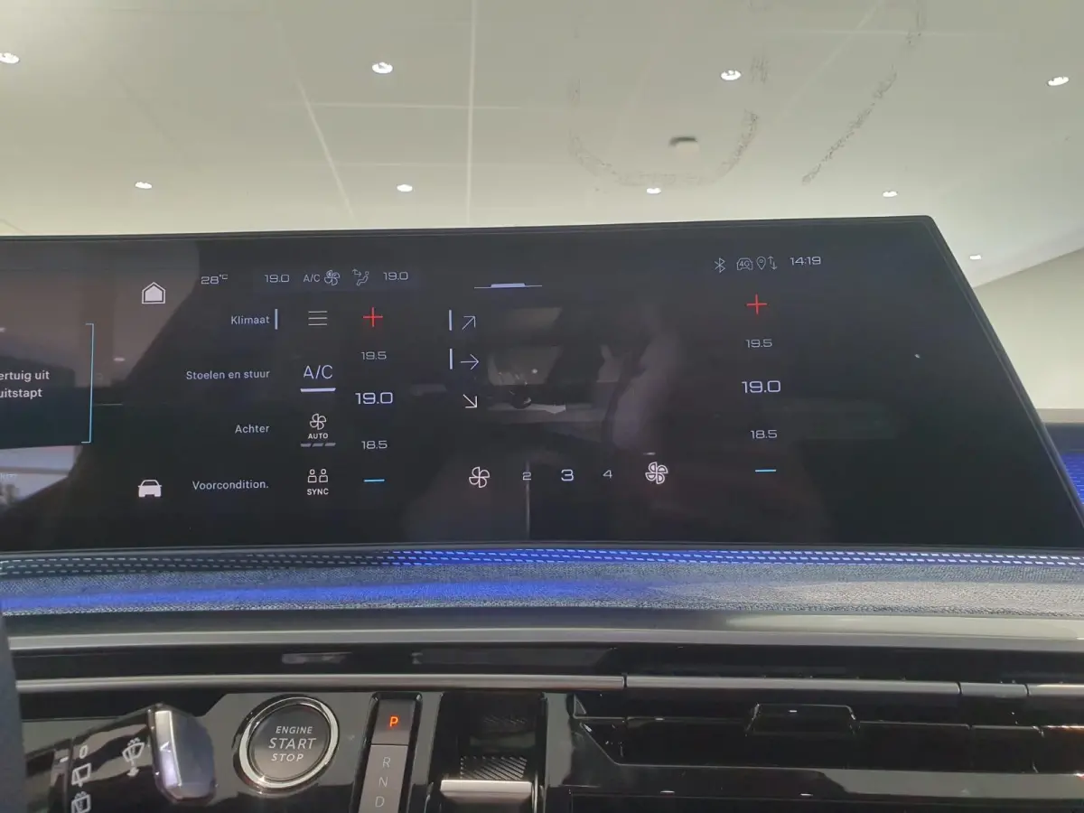 GT 73 kWh | 360 graden camera | Voorstoelen verwarmd | Climate control | Apple Carplay/Android Auto