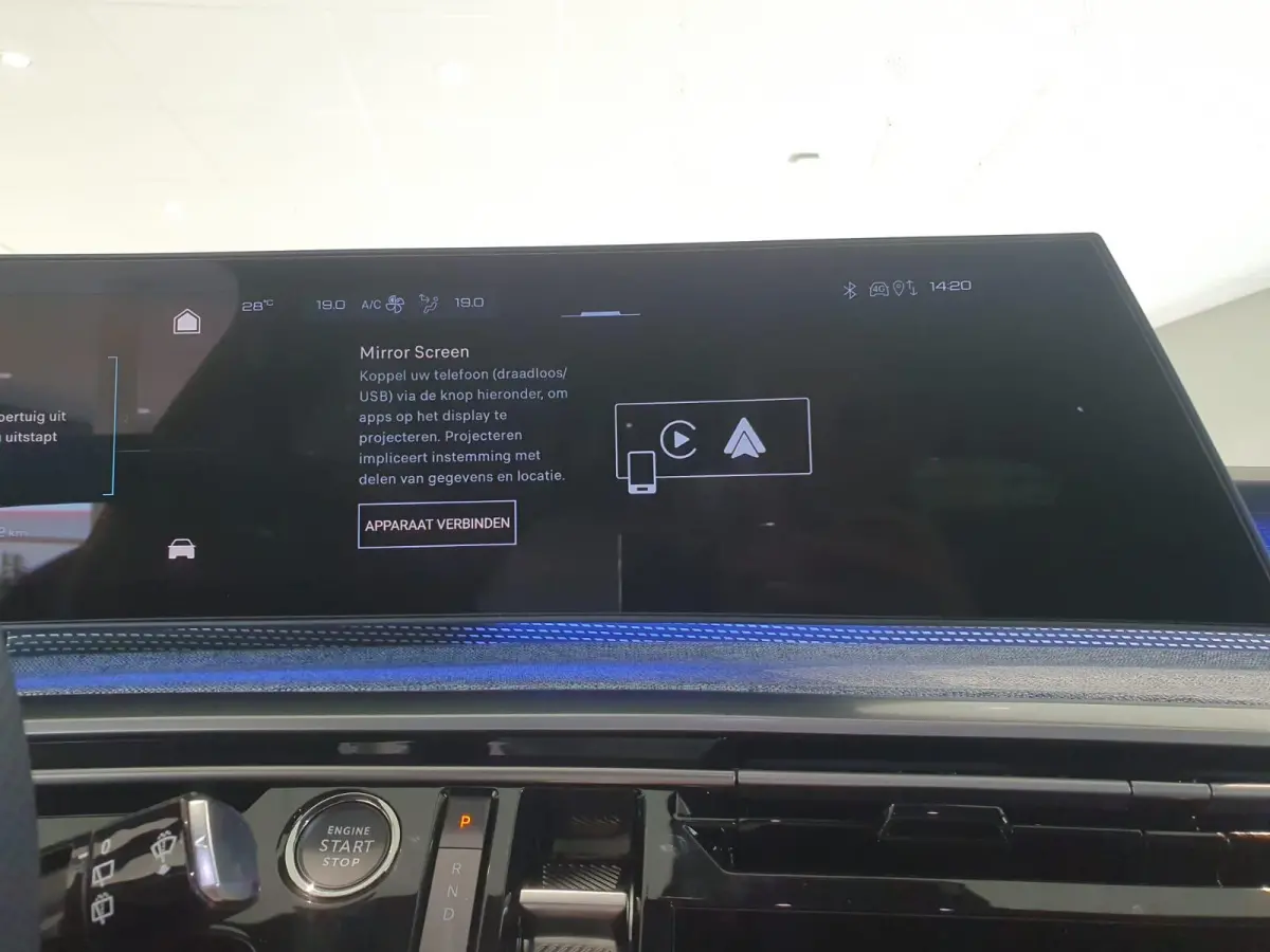 GT 73 kWh | 360 graden camera | Voorstoelen verwarmd | Climate control | Apple Carplay/Android Auto