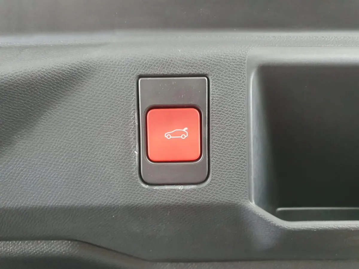 GT 73 kWh | 360 graden camera | Voorstoelen verwarmd | Climate control | Apple Carplay/Android Auto