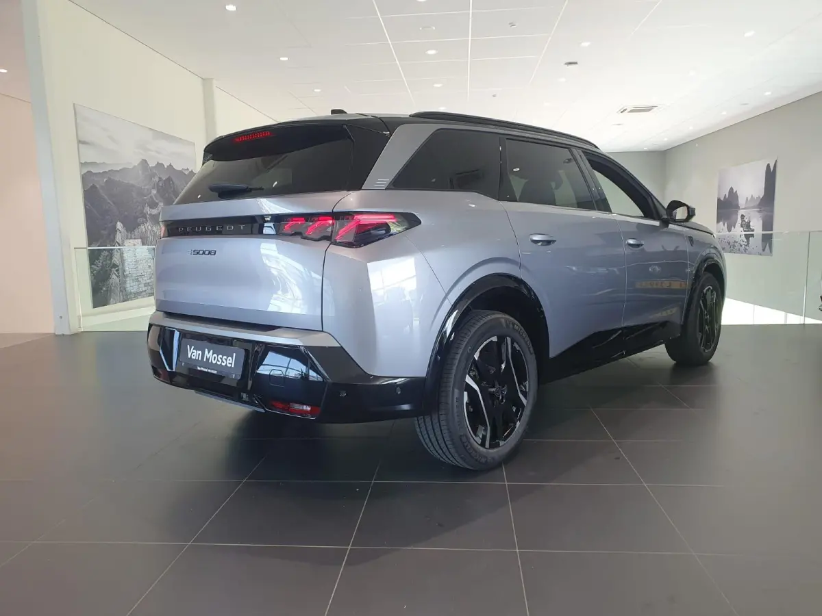 GT 73 kWh | 360 graden camera | Voorstoelen verwarmd | Climate control | Apple Carplay/Android Auto