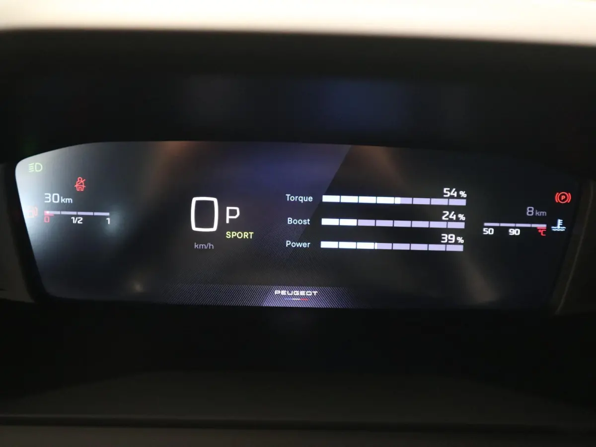 Allure | Navigatie | LMV | Camera | Apple Carplay | Cruise Control |