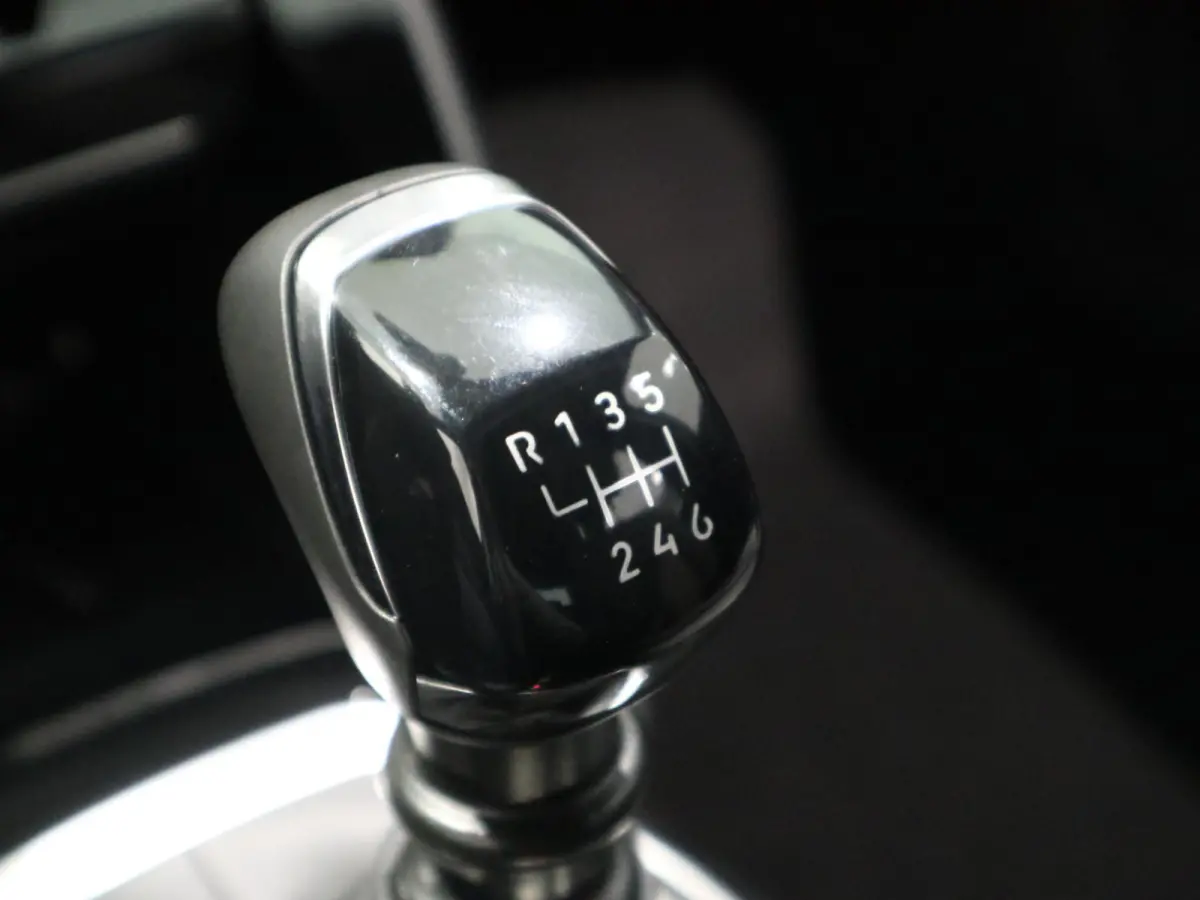 Allure | Navigatie | LMV | Camera | Apple Carplay | Cruise Control |