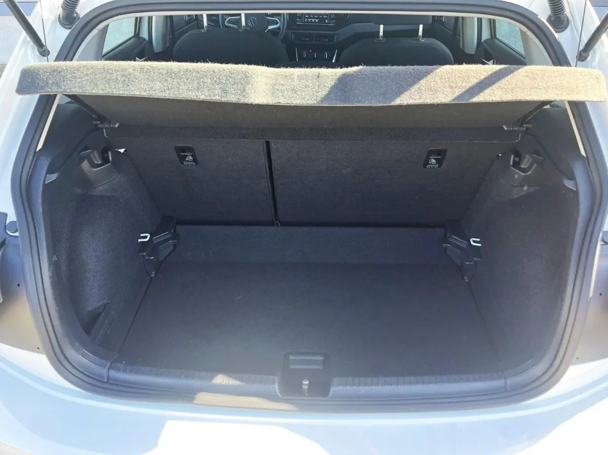 1.0 TSI 95pk Life | App Connect | Adaptive Cruise | Airco