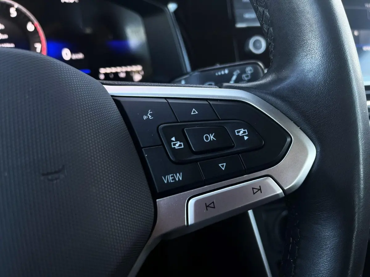 1.0 TSI 95pk Life | App Connect | Adaptive Cruise | Airco