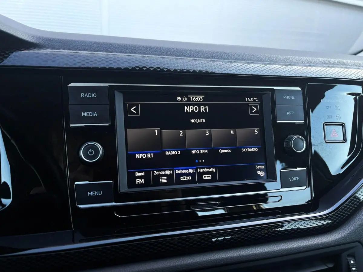 1.0 TSI 95pk Life | App Connect | Adaptive Cruise | Airco