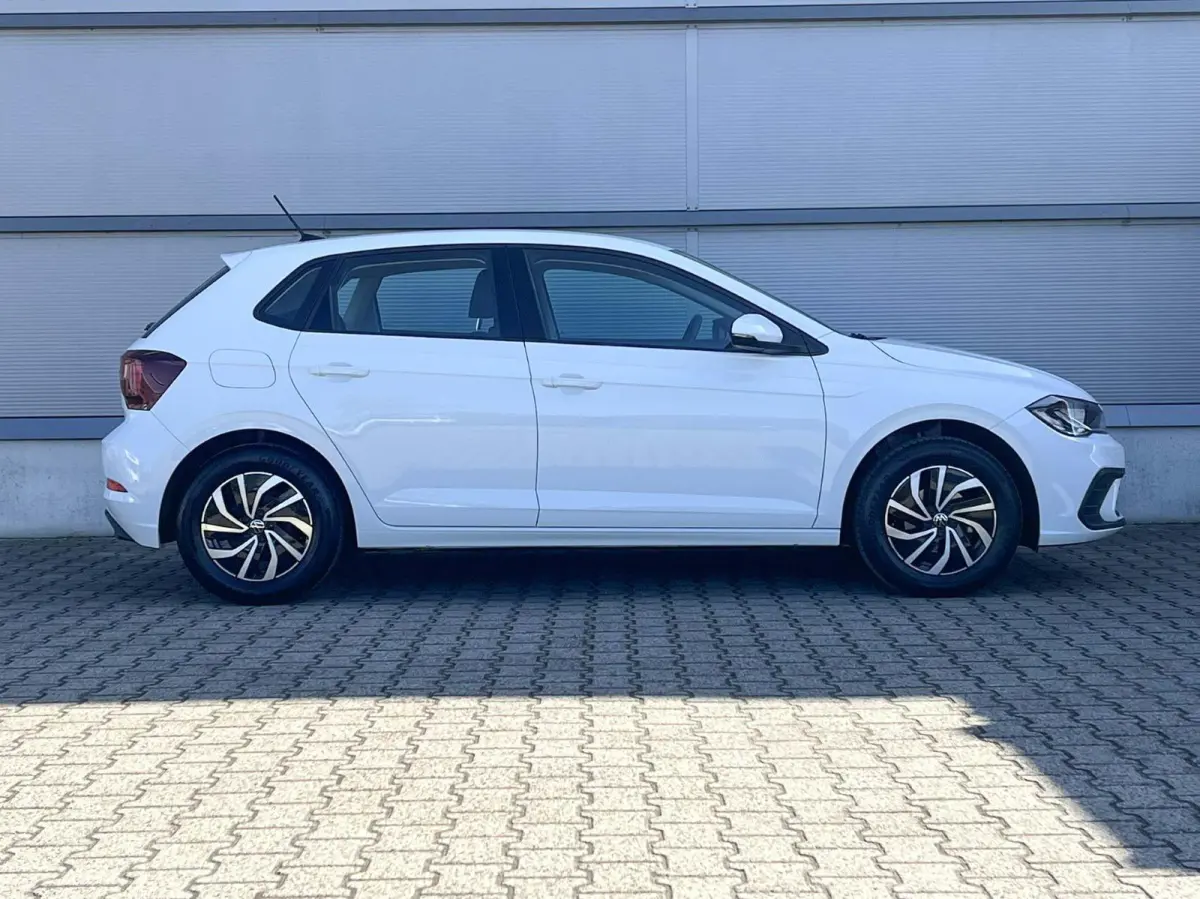 1.0 TSI 95pk Life | App Connect | Adaptive Cruise | Airco
