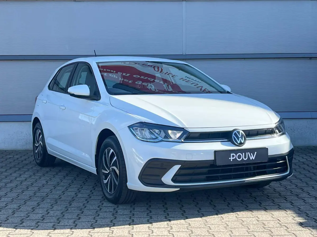 1.0 TSI 95pk Life | App Connect | Adaptive Cruise | Airco