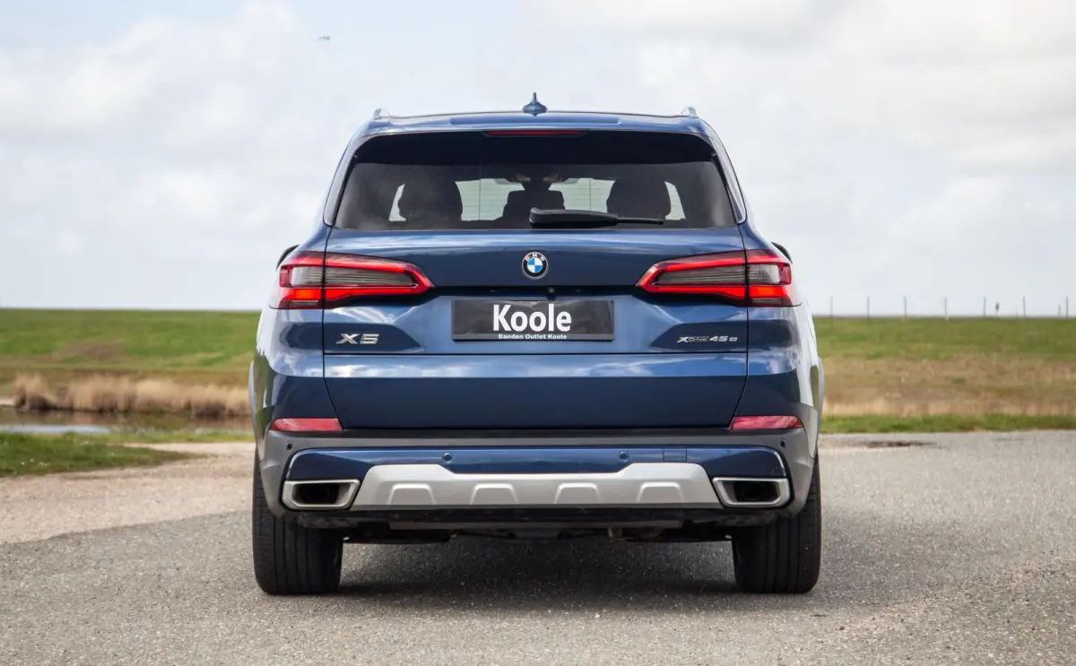 xDrive45e Executive 360 CAMERA / BRUIN LEER / LED / KEYLESS / STOELVERWARMING / LEER