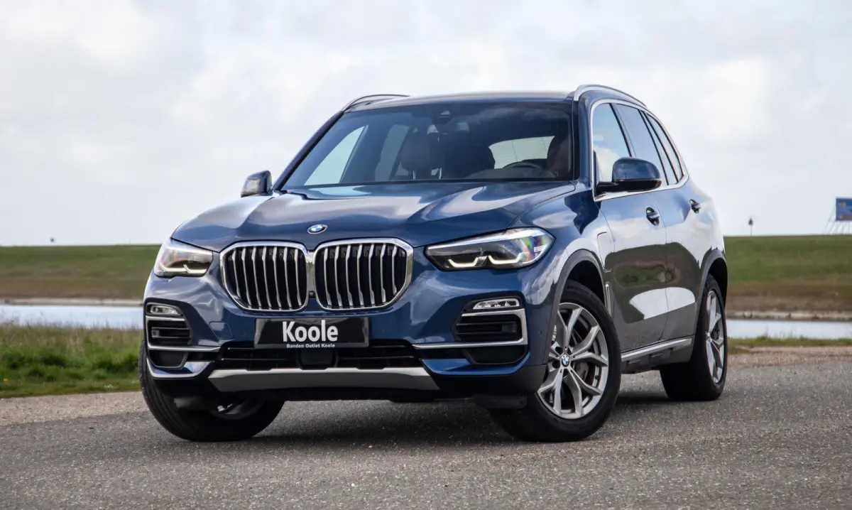 xDrive45e Executive 360 CAMERA / BRUIN LEER / LED / KEYLESS / STOELVERWARMING / LEER