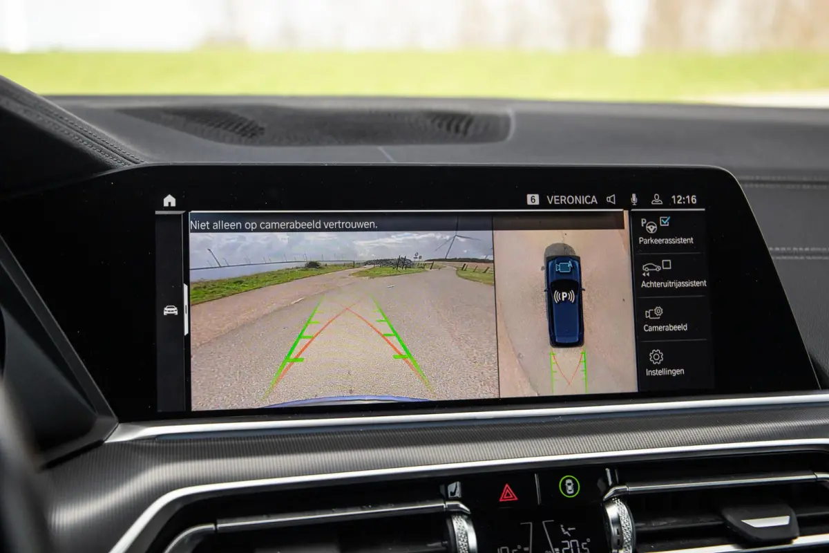 xDrive45e Executive 360 CAMERA / BRUIN LEER / LED / KEYLESS / STOELVERWARMING / LEER