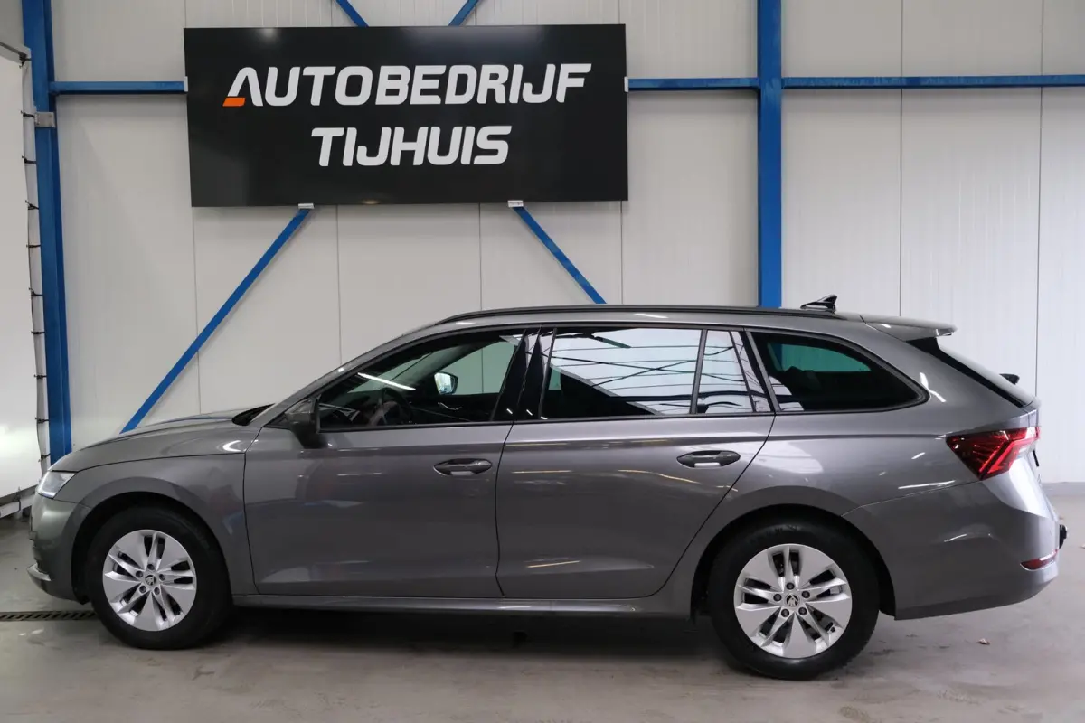 1.0 e-TSI Ambition - N.A.P. Airco, Cruise, Navi, PDC, Trekhaak.