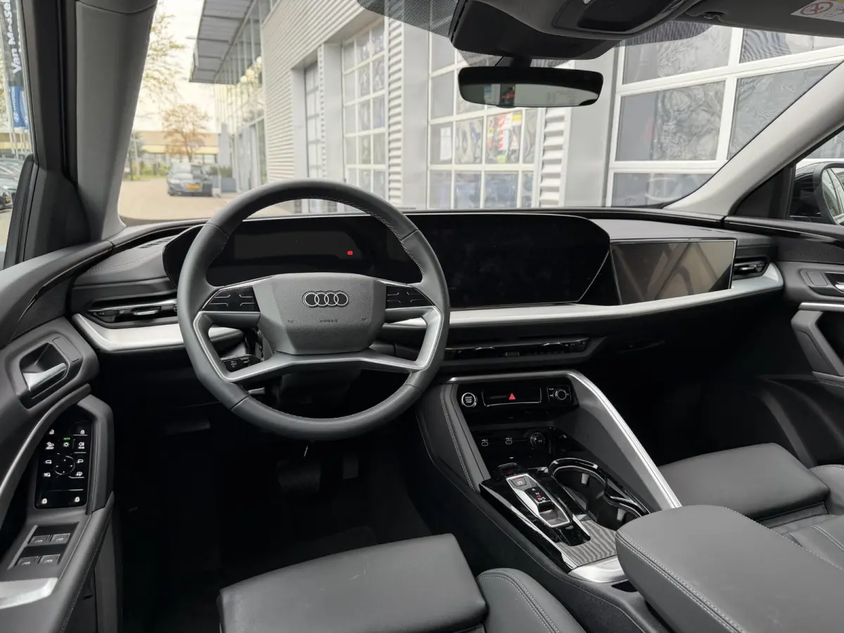 2.0 TFSI e-hybrid quattro Advanced edition 299 PK | Automaat | Tech plus | Trekhaak | Camera | Navigatie | Lichtmetalen velgen |