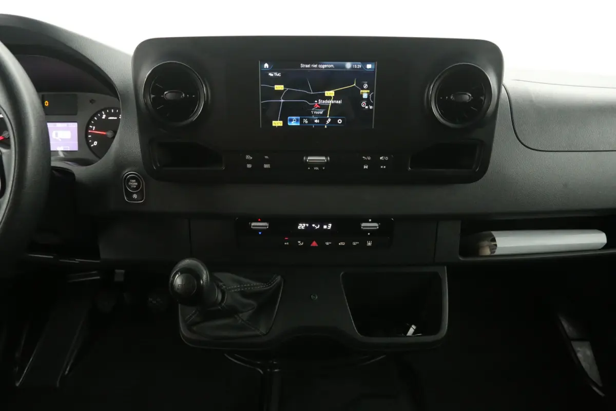 316 2.2 CDI L2H2 | Airco | Cruise | Camera | Carplay | Trekhaak | Navi | Parkeersens.