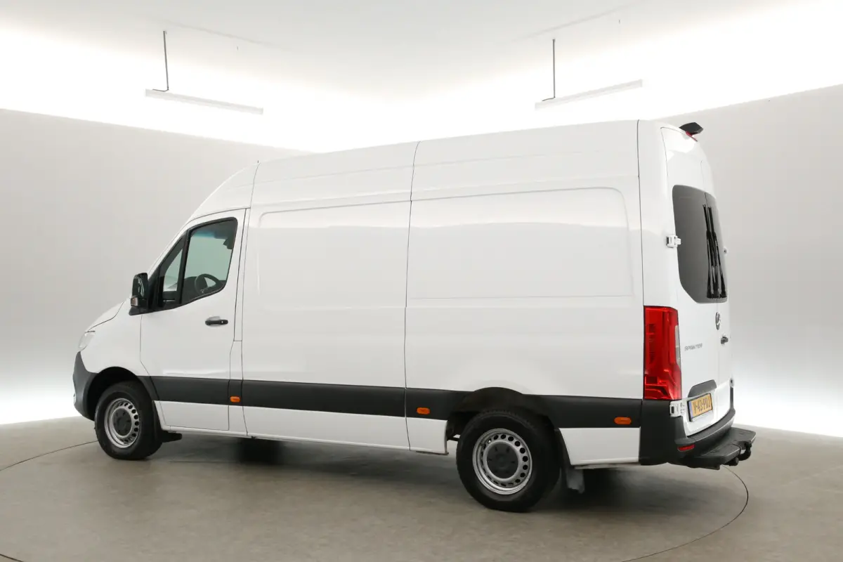 316 2.2 CDI L2H2 | Airco | Cruise | Camera | Carplay | Trekhaak | Navi | Parkeersens.