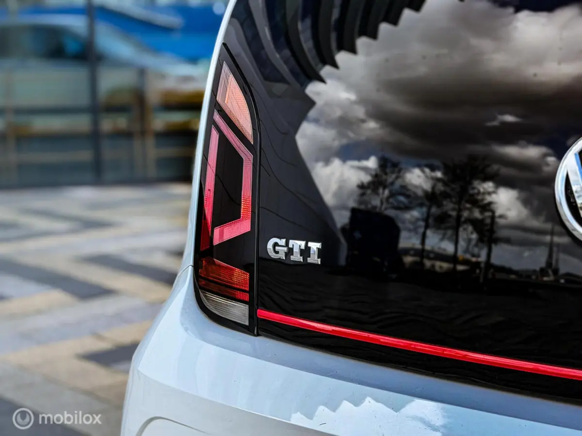 Up! 1.0 TSI GTI | Stuurverwarming | 116 PK
