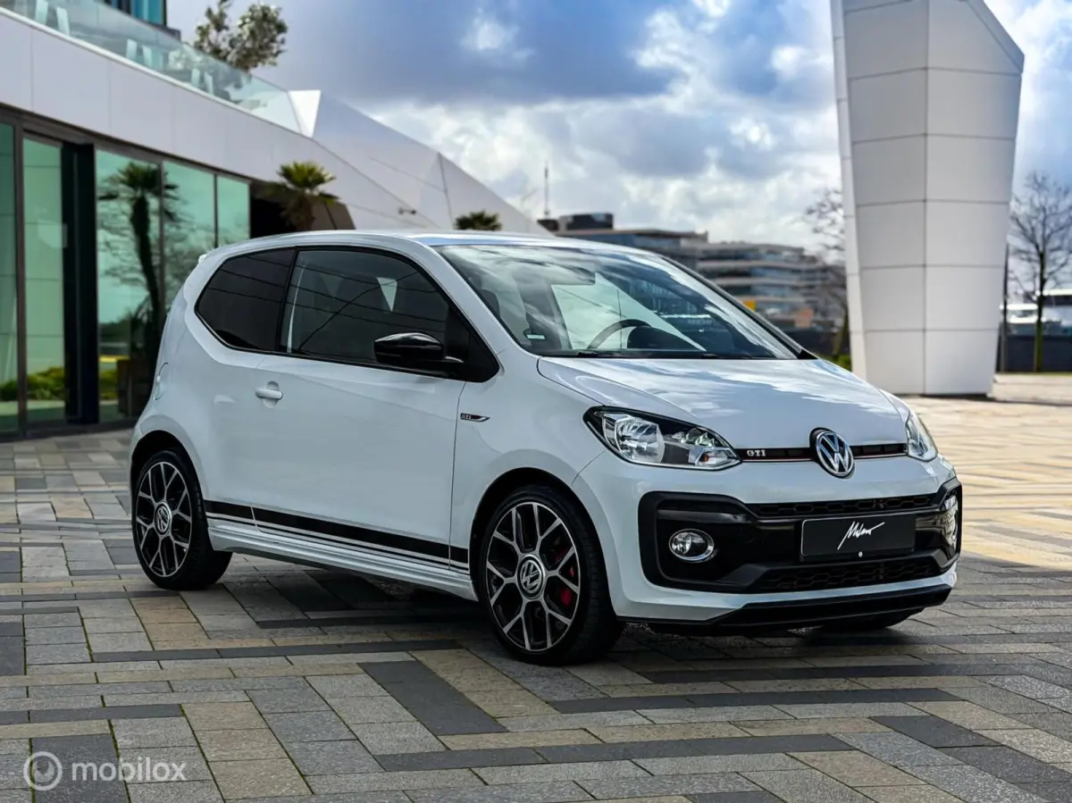 Up! 1.0 TSI GTI | Stuurverwarming | 116 PK