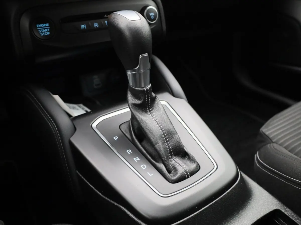 1.0 EcoBoost Hybrid Titanium X Automaat | Apple/Android Play | Camera | Cruise | DAB | Full LED | Keyless Entry/Go | Navi | PDC V+A | 12 Maand BOVAG Garantie! |