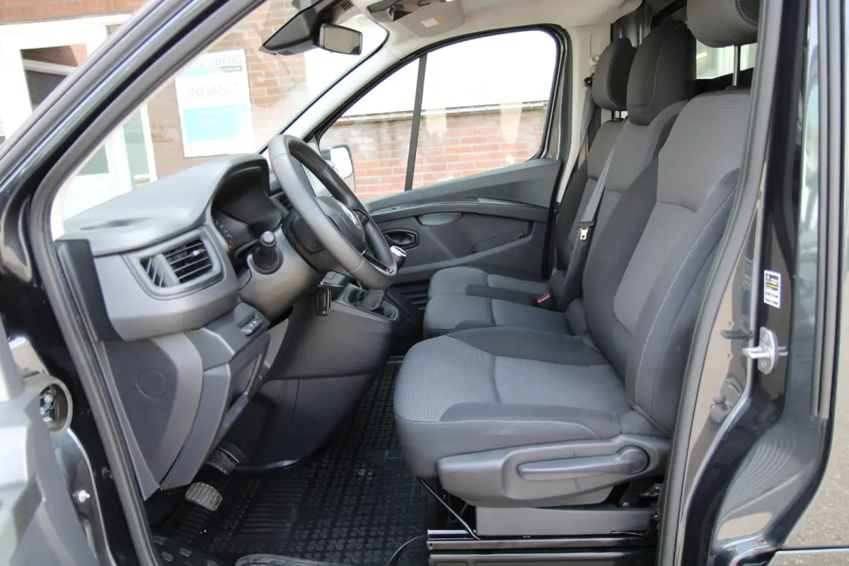 2.0 dCi 130PK T27 L1H1 Work Edition / Sortimo inrichting / Camera