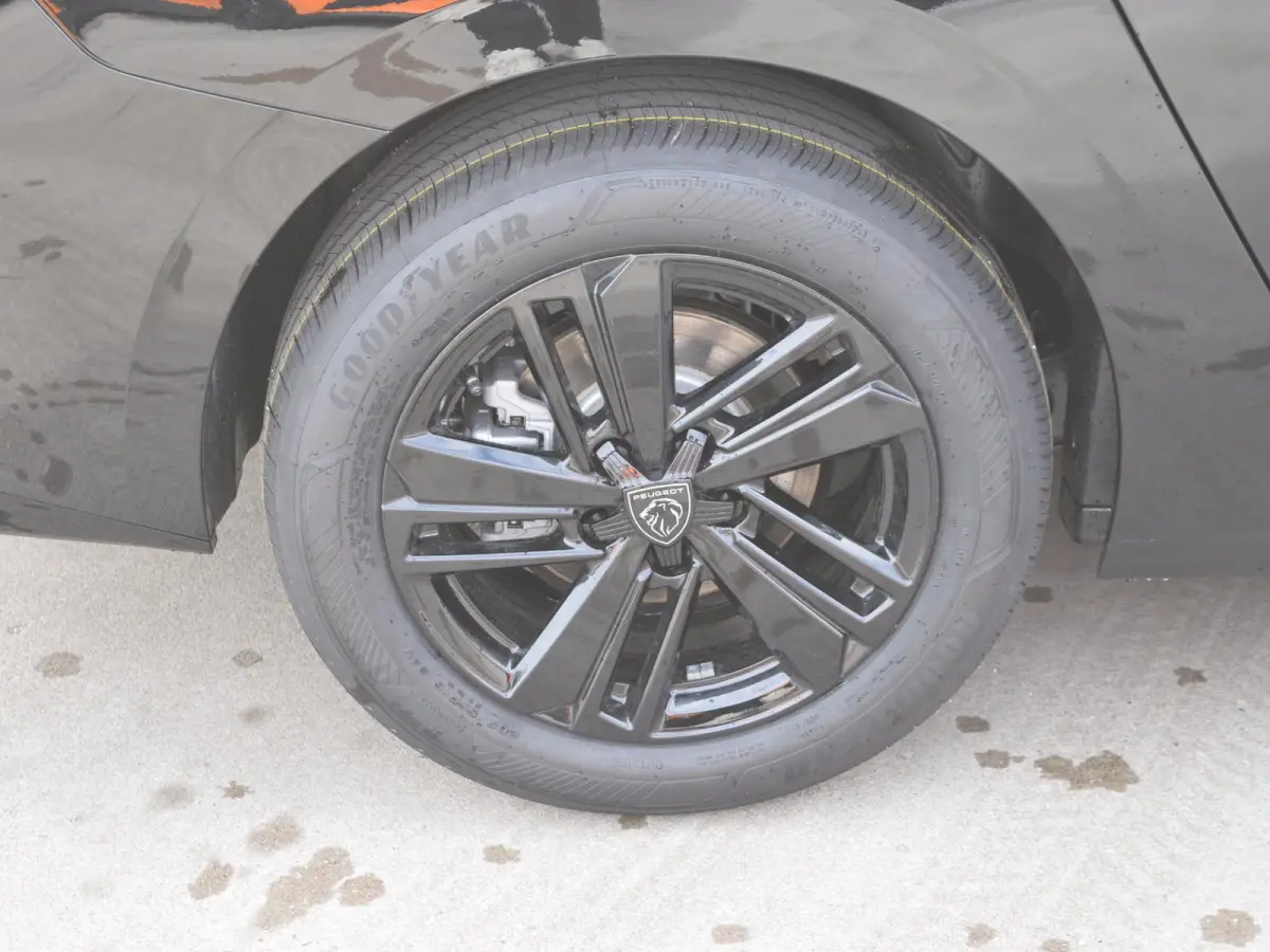 1.2 Hybrid 145 e-DCS6 Business | 145 PK | TREKHAAK | NIEUWE MODEL | ACTIEPRIJS!
