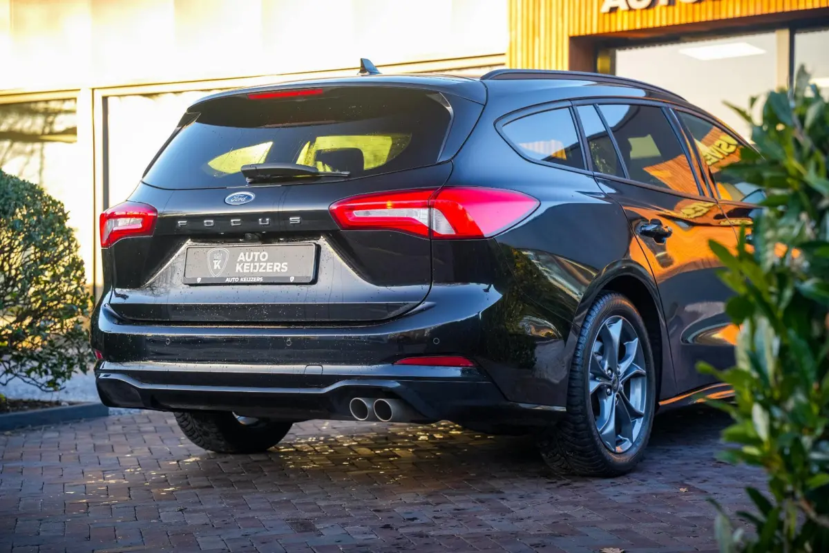 1.0 EcoBoost ST Line Automaat Stoelverwarming Stuurverwarming