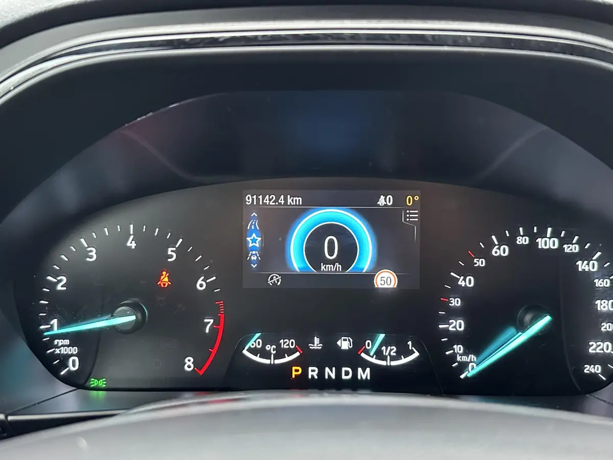 1.0 EcoBoost ST Line Automaat Stoelverwarming Stuurverwarming