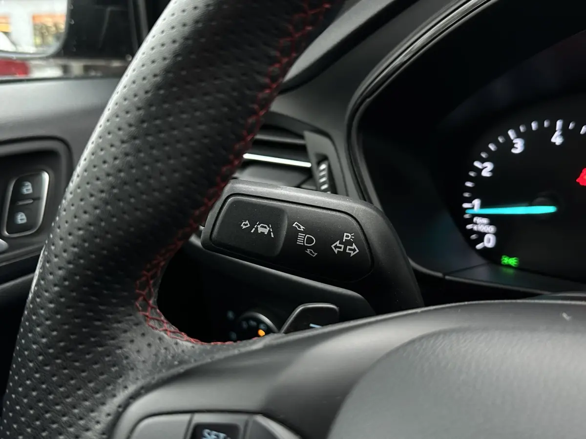 1.0 EcoBoost ST Line Automaat Stoelverwarming Stuurverwarming