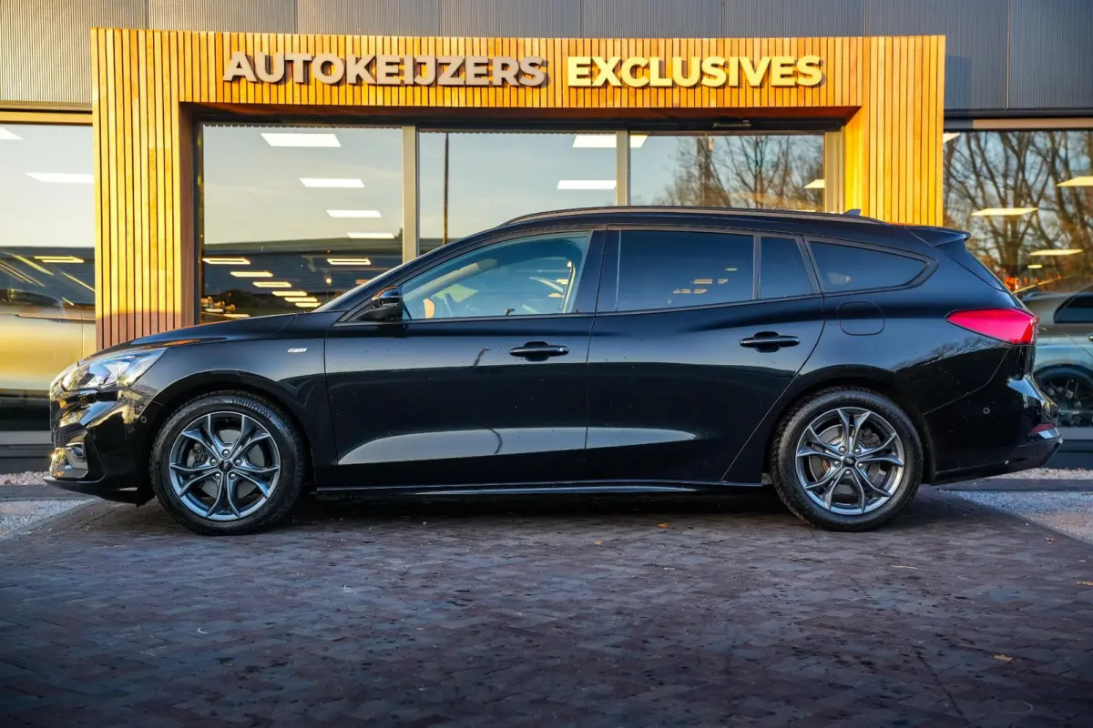 1.0 EcoBoost ST Line Automaat Stoelverwarming Stuurverwarming