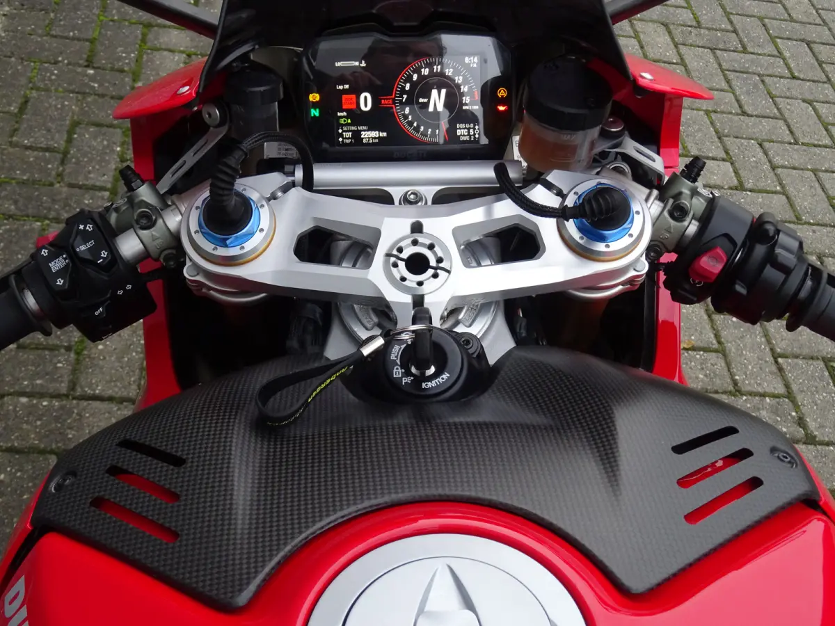 V4S