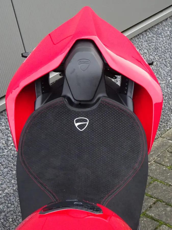 V4S