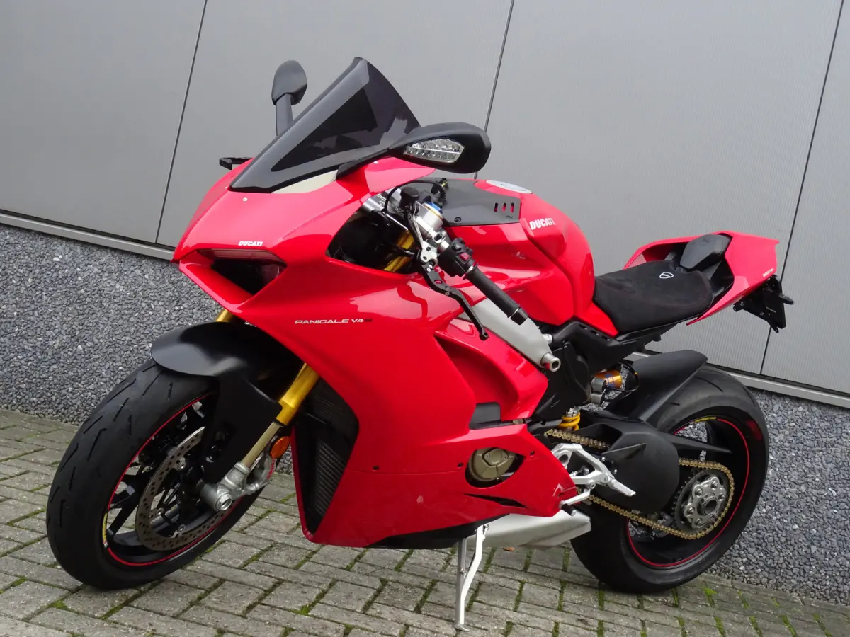 V4S