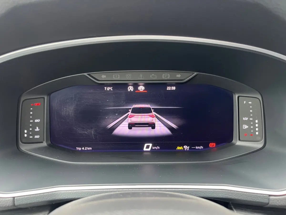 1.5 TSI Xcellence NL.Auto/Camera/Carplay/Climatronic/Elc.Achterklep/18Inch/1Ste Eigenaar/Dealer onderhouden
