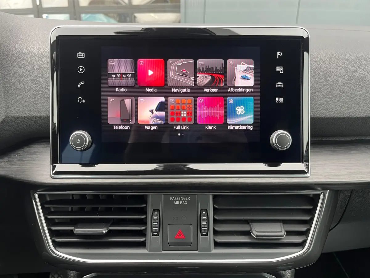 1.5 TSI Xcellence NL.Auto/Camera/Carplay/Climatronic/Elc.Achterklep/18Inch/1Ste Eigenaar/Dealer onderhouden