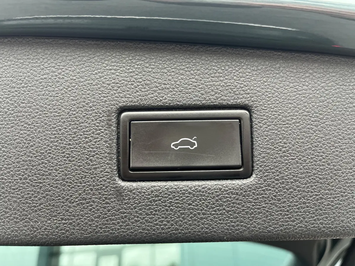 1.5 TSI Xcellence NL.Auto/Camera/Carplay/Climatronic/Elc.Achterklep/18Inch/1Ste Eigenaar/Dealer onderhouden