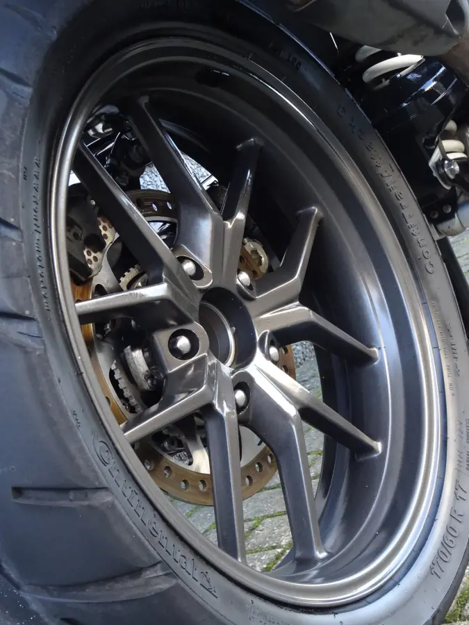 EXPLORER 1200 XRX