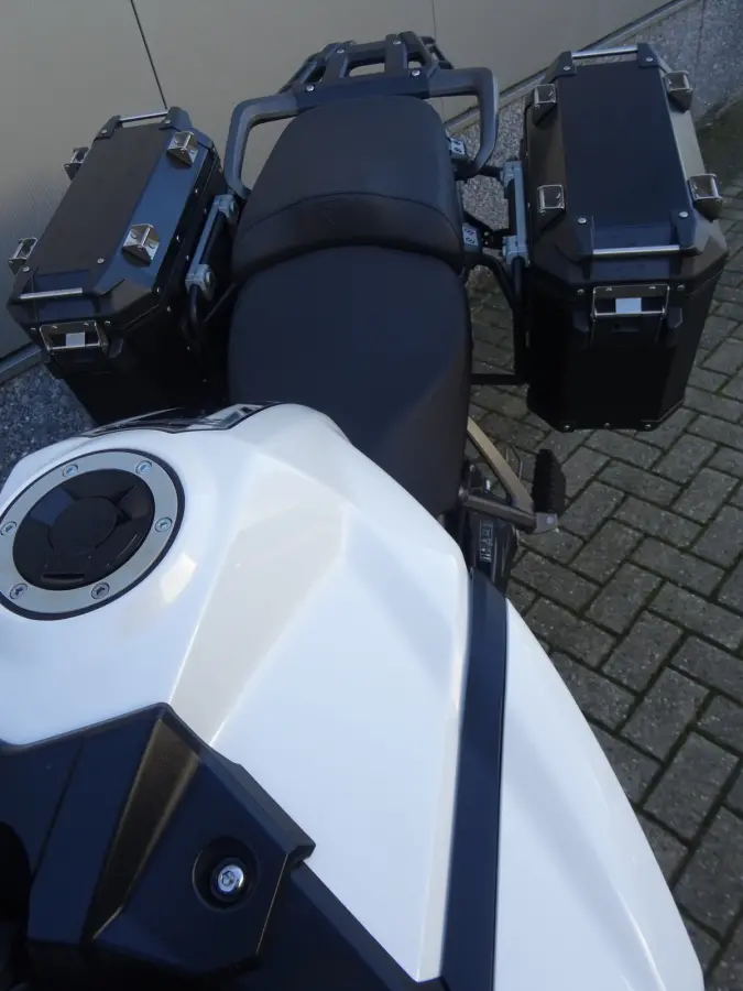 EXPLORER 1200 XRX
