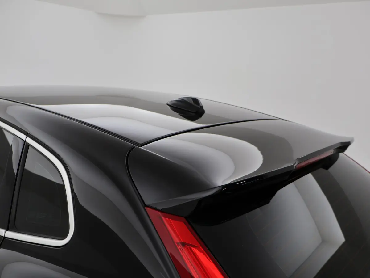2.0 T4 190 PK R-DESIGN SPORT + AFN. TREKHAAK | LED | SPORTSTOELEN | STOELVERW.
