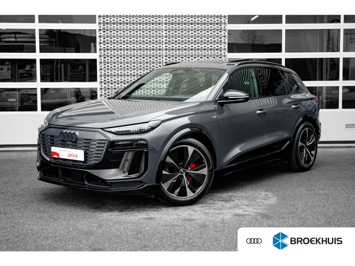 - S edition 388pk quattro | Luchtvering | Panoramadak | Massagestoelen | Bang & Olufsen 3D | HUD | | Luchtvering | Panoramadak | Massagestoelen | Bang & Olufsen 3D | HUD |