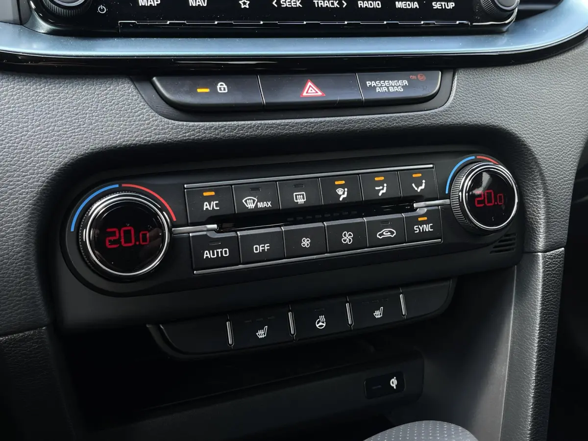1.0 T-GDi MHEV Design Edition | Camera | Keyless | JBL Audio |Navi | Stoel / Stuurverwarming | Apple Carplay | Android Auto | Demo |