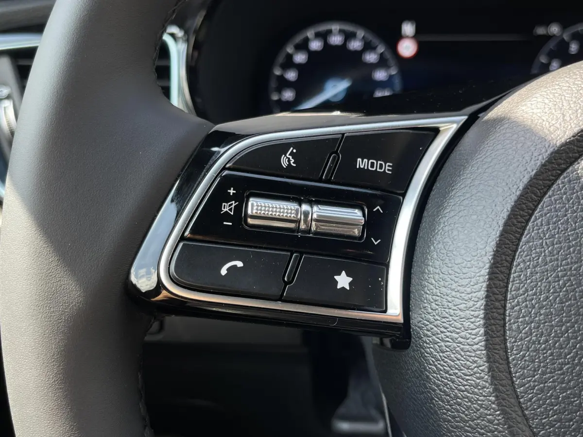 1.0 T-GDi MHEV Design Edition | Camera | Keyless | JBL Audio |Navi | Stoel / Stuurverwarming | Apple Carplay | Android Auto | Demo |