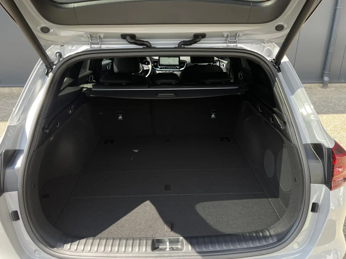 1.0 T-GDi MHEV Design Edition | Camera | Keyless | JBL Audio |Navi | Stoel / Stuurverwarming | Apple Carplay | Android Auto | Demo |