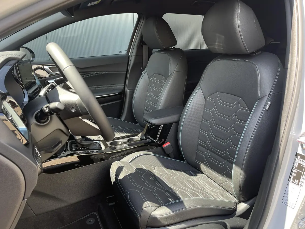 1.0 T-GDi MHEV Design Edition | Camera | Keyless | JBL Audio |Navi | Stoel / Stuurverwarming | Apple Carplay | Android Auto | Demo |