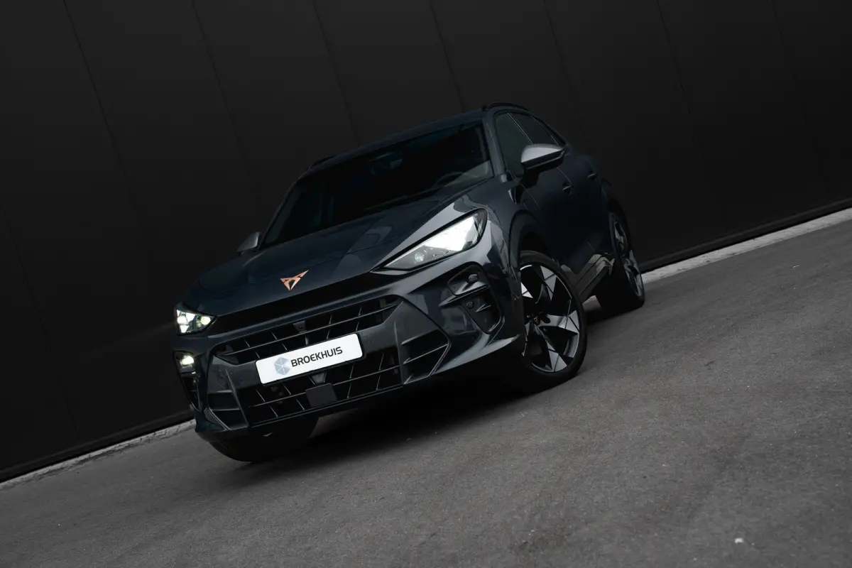1.5 TSI e-Hybrid 272pk VZ Performance | Trekhaak | Sennheiser | Panoramadak | 360 Camera